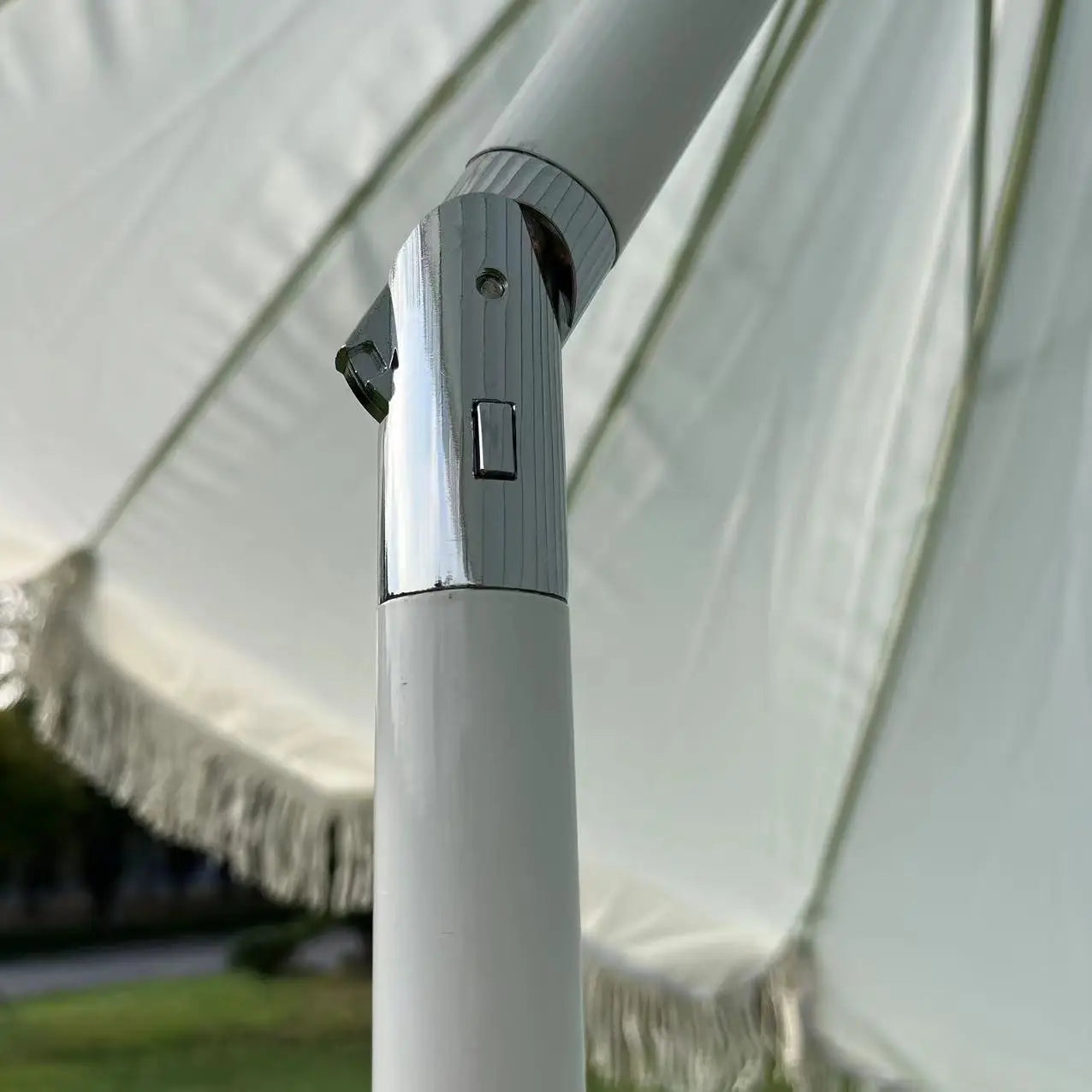 Korean Style Outdoor Large Beach Umbrella for Adults Automatic Wind Tilt With High Resistance Courtyard Beach Tassel Design