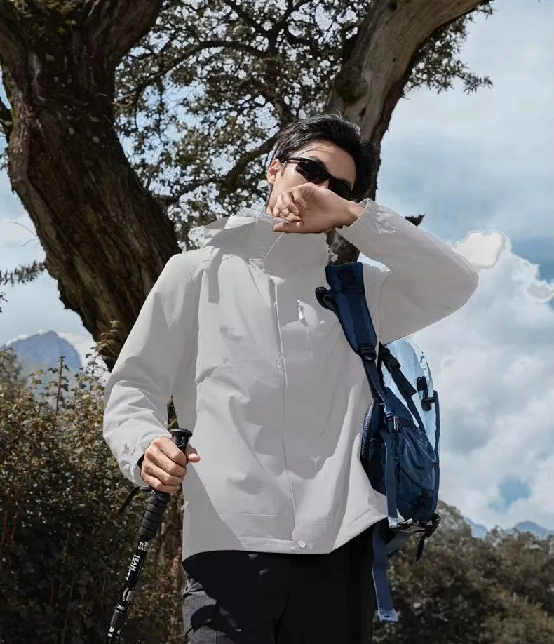 Men's and Women's Three in One Outdoor Hard Shell Jacket, High-end Windproof and Waterproof Hiking and Mountaineering Jacket