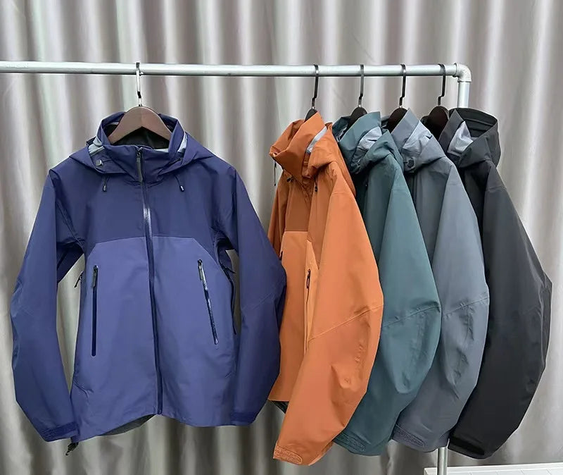 High-End Trilaminate Waterproof Breathing Bomber Jacket Soft Winter Windbreaker With Zipper Closure for Hiking Raincoat