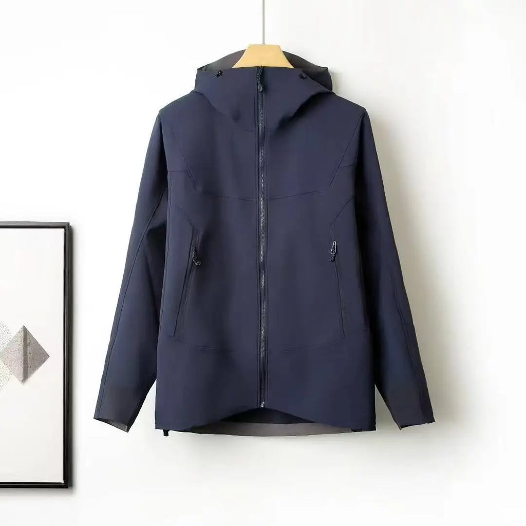 Factory Men Women's Lightweight  Windproof Waterproof  Outdoor Soft Shell Jacket Stand Zipper for Winter