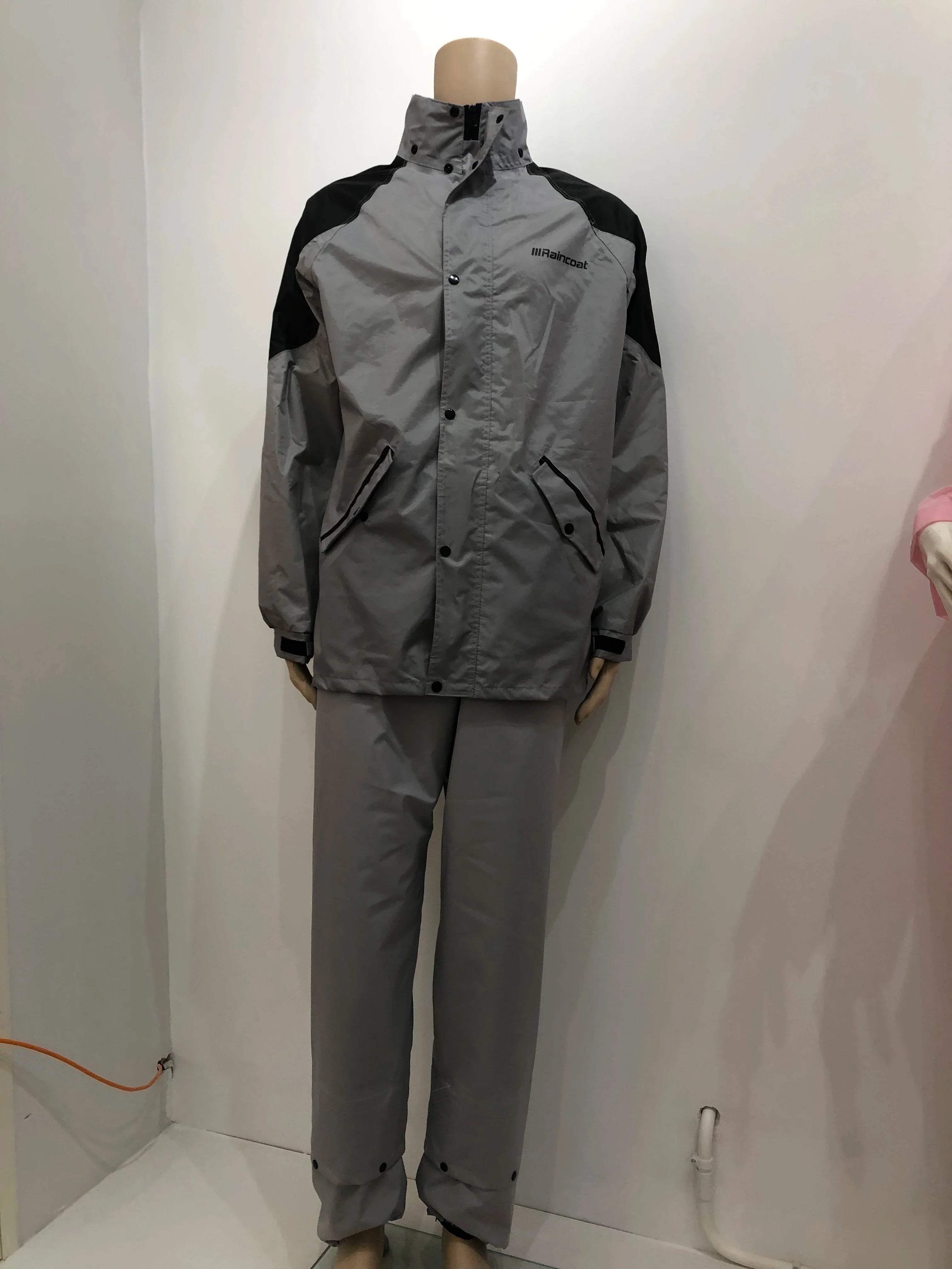 Men's Waterproof Hooded Running Jacket Windproof Pants Factory-Supplied Gear Cycling Hiking Cycling Raincoats Bike Riding