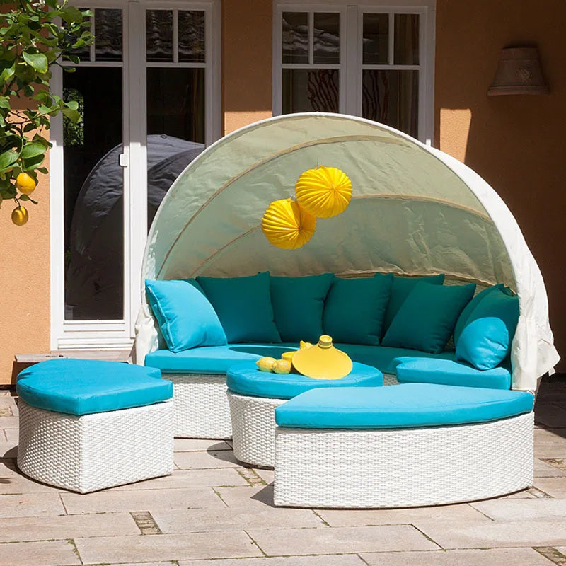 Modern Round Sofa Day Beds Outdoor Furniture Sun Loungers and Sun Beds for Relaxing for Hotels Parks Villas
