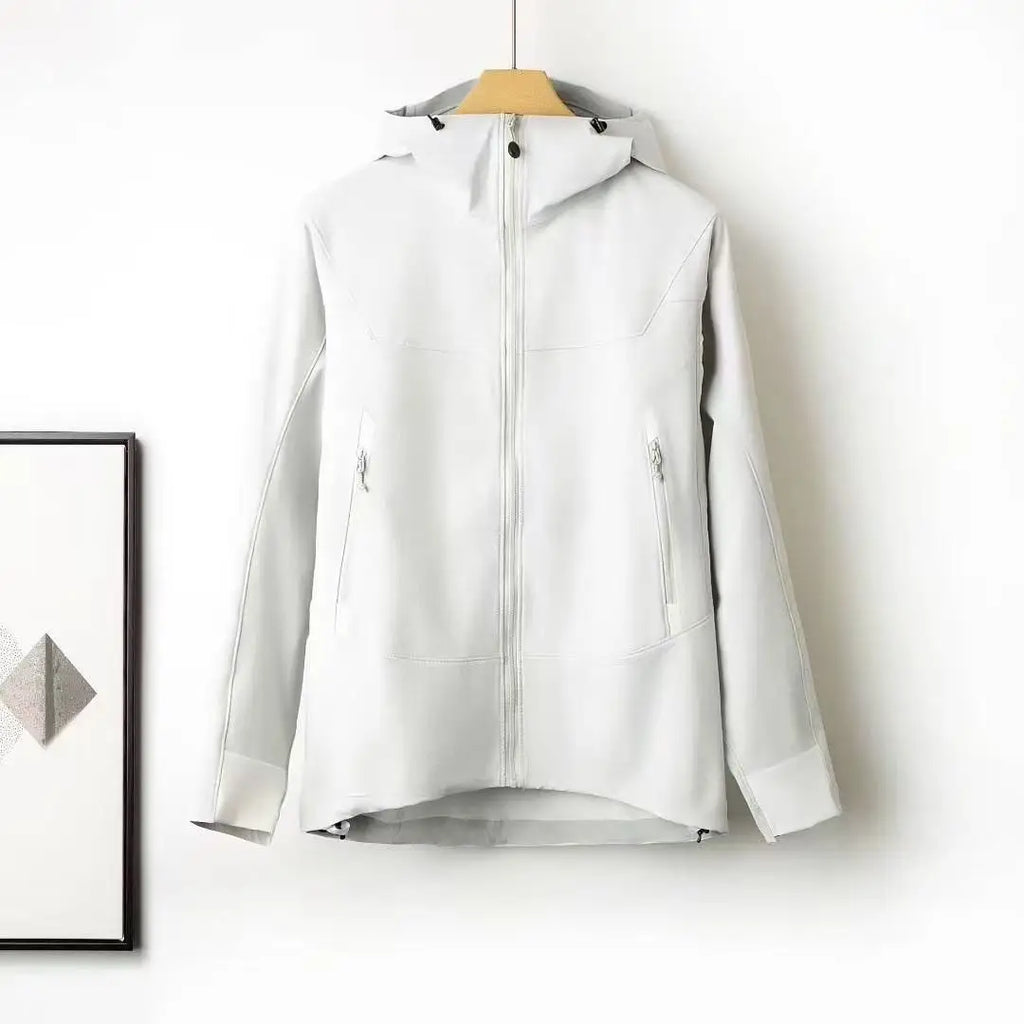 Factory Men Women's Lightweight  Windproof Waterproof  Outdoor Soft Shell Jacket Stand Zipper for Winter