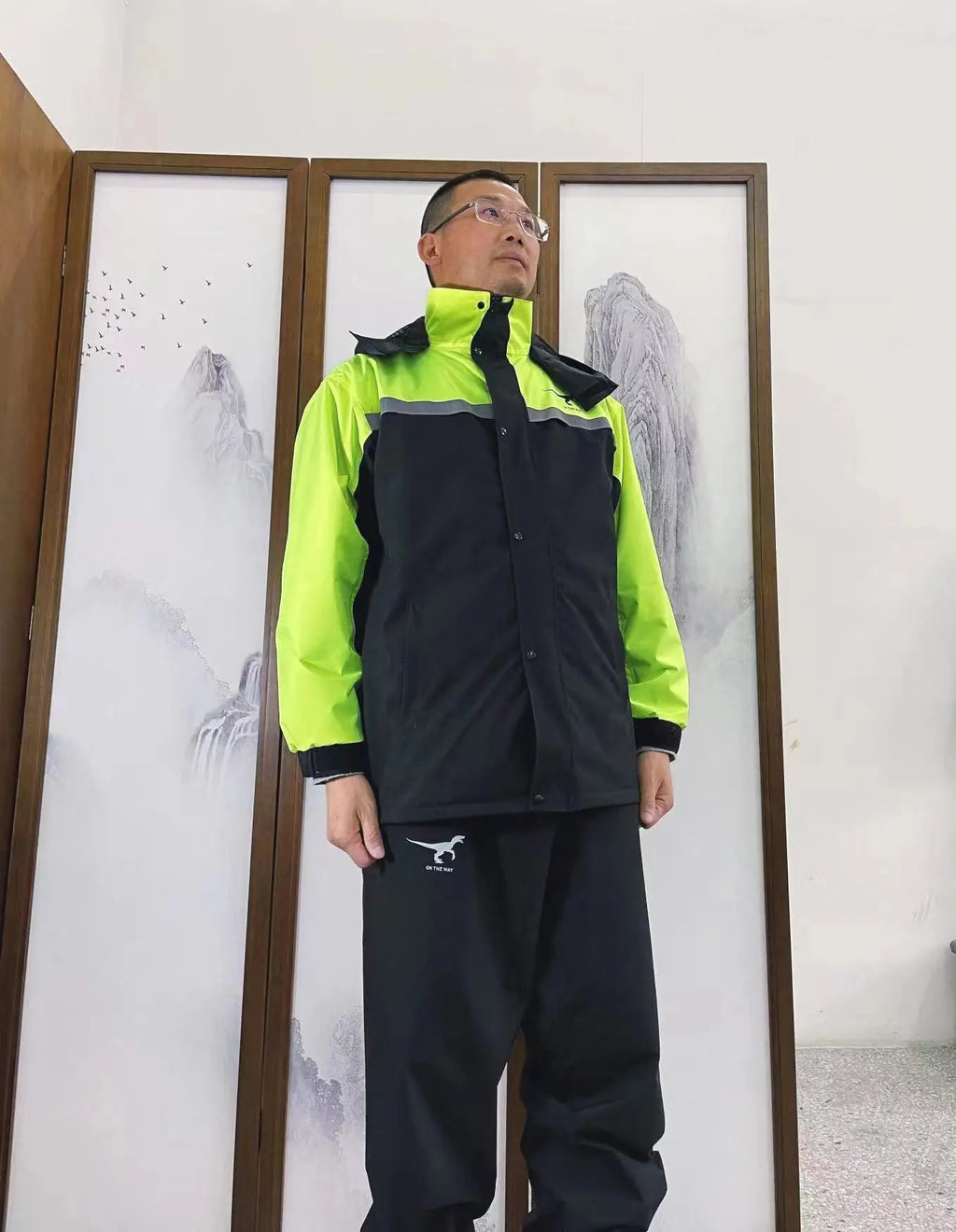 Men's Thickened Waterproof Windproof Motorcycle Riding Rainsuit Knight Style Rainstorm-Proof for Travel