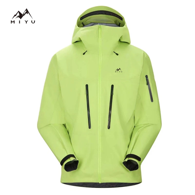 2025 New Men's Women's Couple's Three-in-One Hard Shell Jacket for Spring Autumn Outdoor Hiking Stand Collar with Zipper Closure
