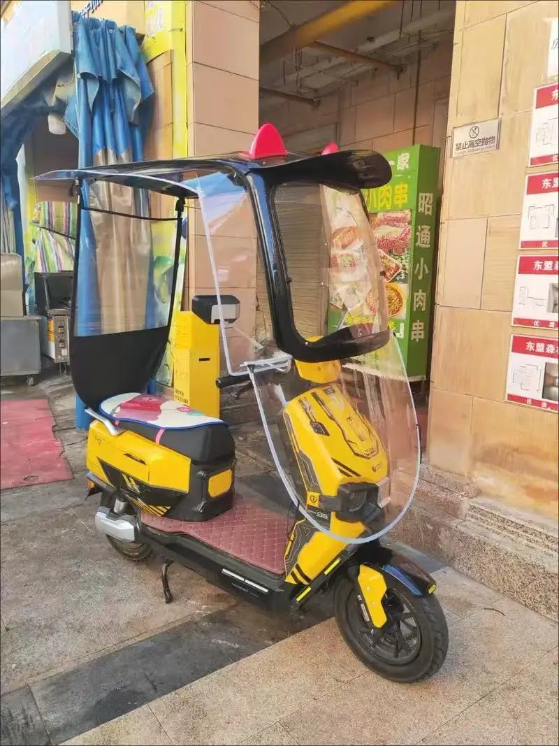 Modern Manual Plastic Scooter  Motorcycle Electric Vehicle Sun and Rain  Protection Windshield Full Cover  Canopy Outdoor Travel