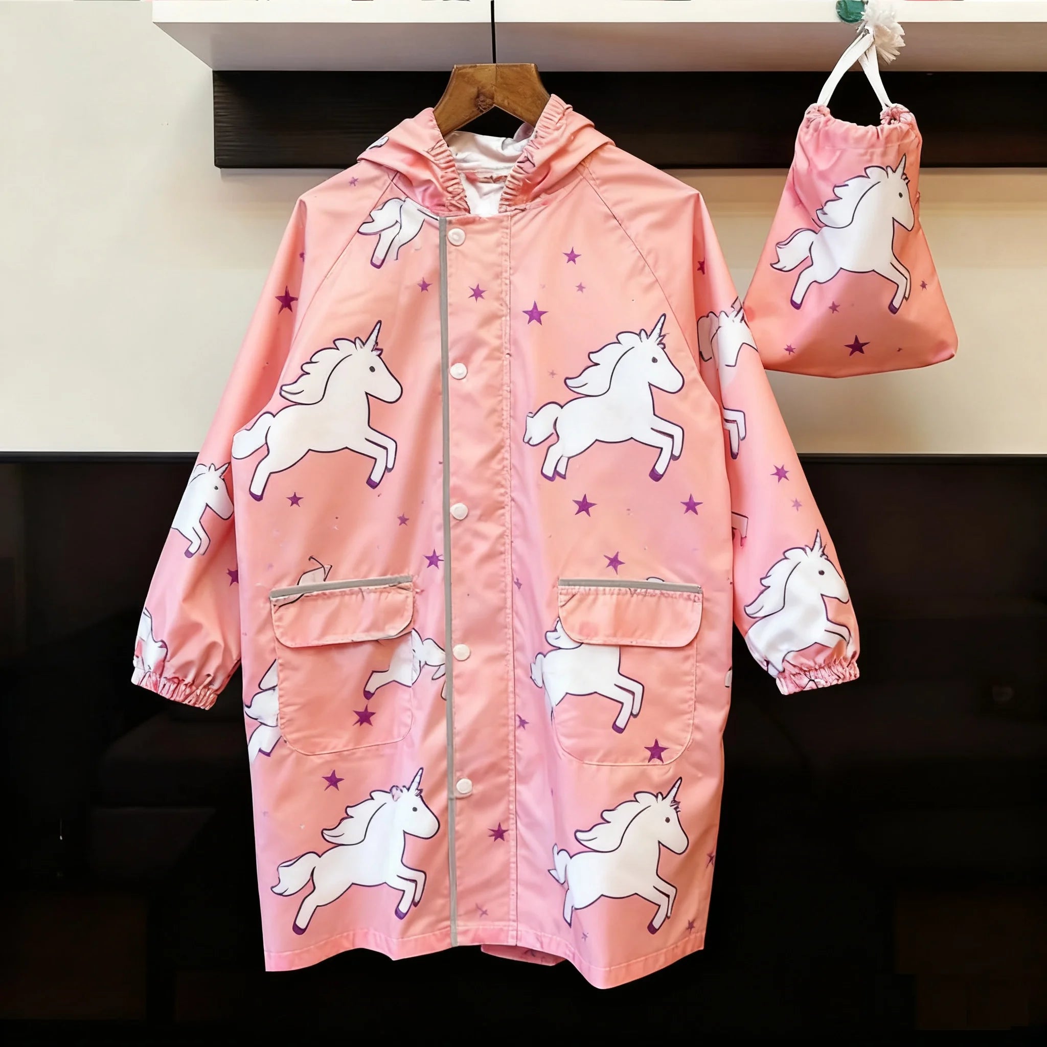 2025 New Lightweight Waterproof Raincoat for Boys Girls Children's Kindergarten Rain Poncho Cartoon Style Breathable Rain Gear