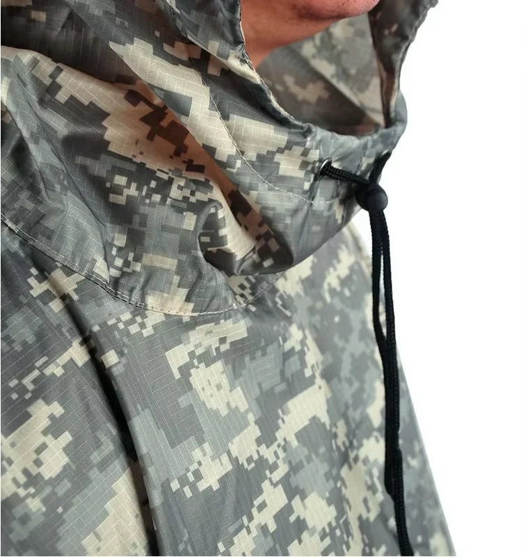 Breathable Camouflage Rain Poncho for Outdoor Hiking, Hooded Rain Cover Rain Cape, One-piece Cycling Raincoat Wholesale Custom