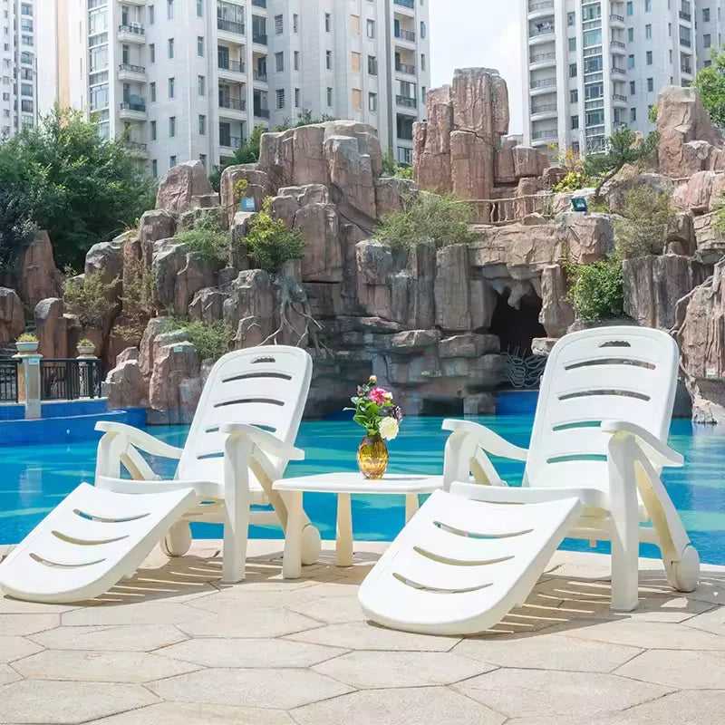 Outdoor Seaside Beach Lounger Sun Beds Beach Chairs Portable White Color Plastic Folded Leisure Lying Bed