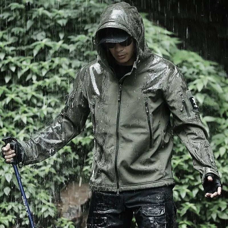 Autumn Winter Soft Shell Outdoor Clothes Men's Casual Stand Collar Jacket Windproof Waterproof Reversible Hooded Zipper Front