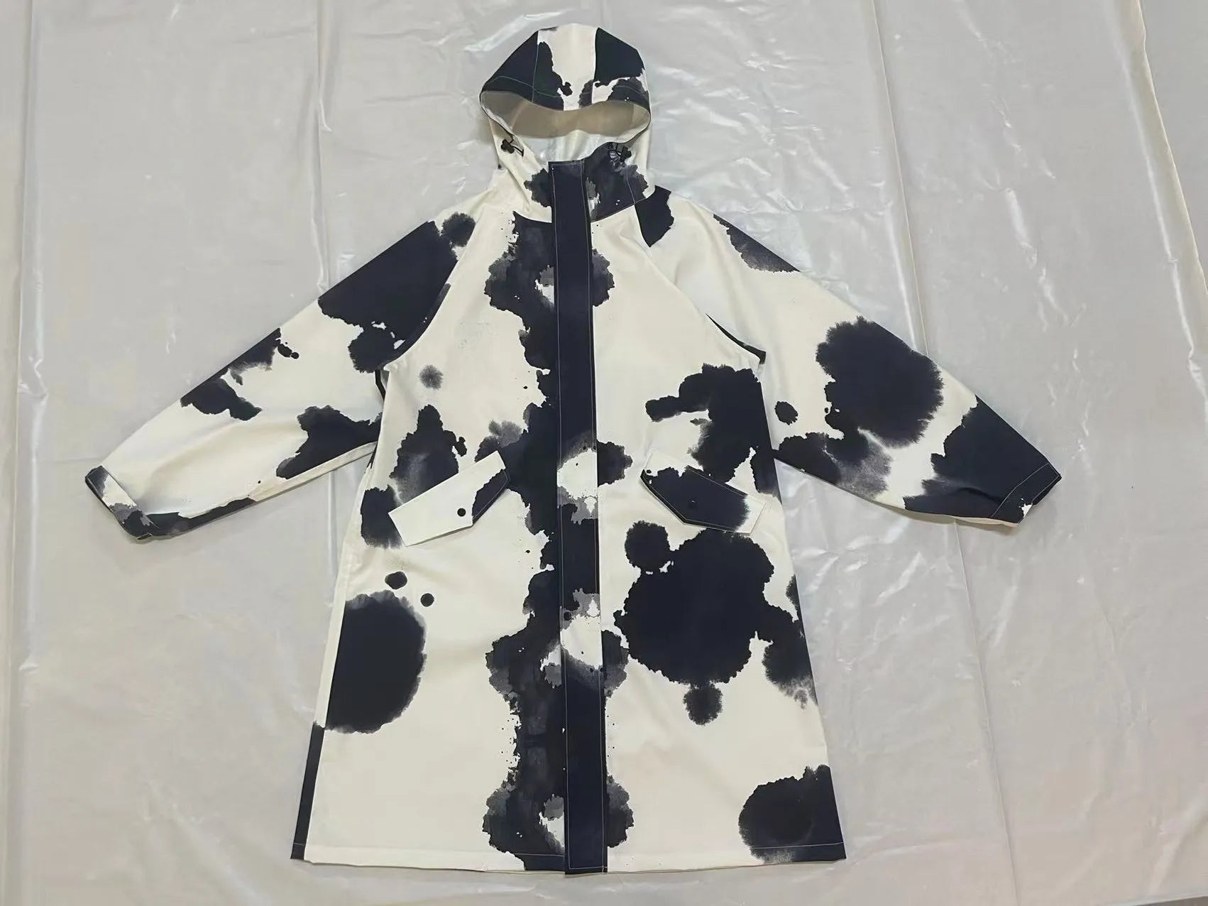 Women's Waterproof Raincoat Lightweight Rain Jacket Hood Travel Outdoor Hiking Riding Traveling Rainy Windproof Breathable