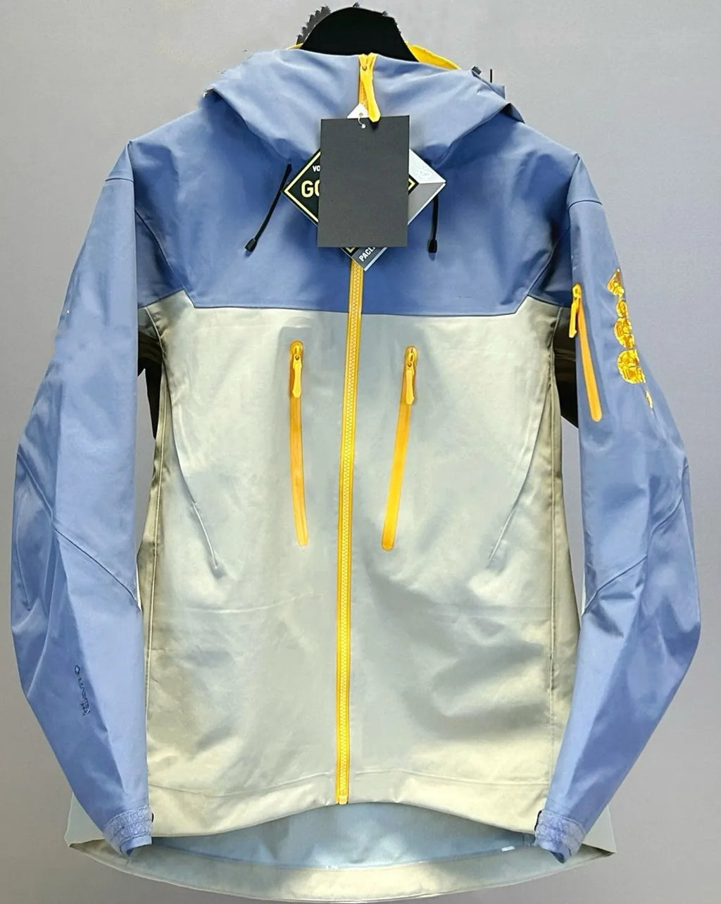 Year Snake Limited Edition Jacket Same Style Outdoor Waterproof Windbreaker Gold Python Canvas Plain Dyed