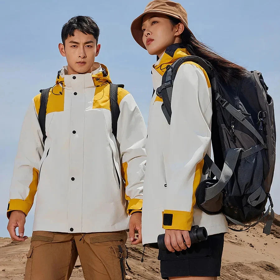 Custom Men's Hiking Softshell Jacket Waterproof Outdoor Raincoat for Climbing and Sports