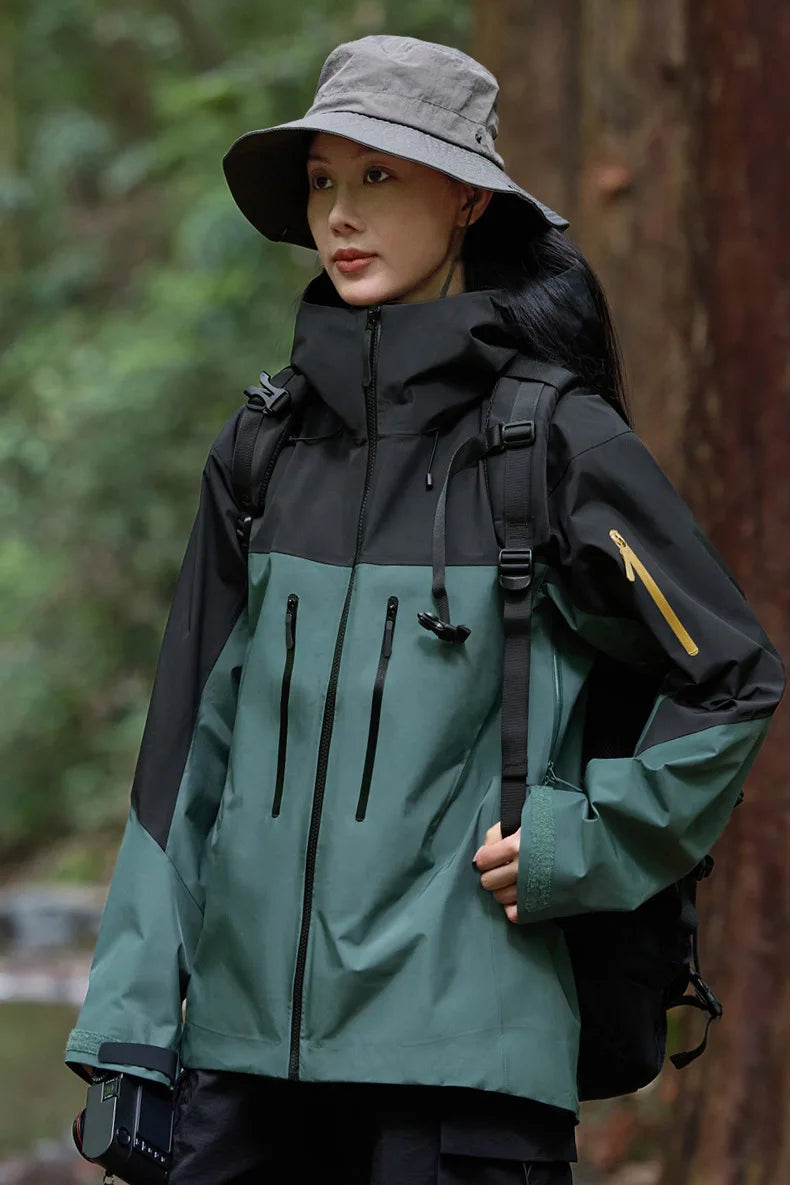 Unisex Waterproof Breathable Hard Shell Rain Jacket Seam Taped Zipper Taped Closure Windbreaker for Hiking Riding Outdoor